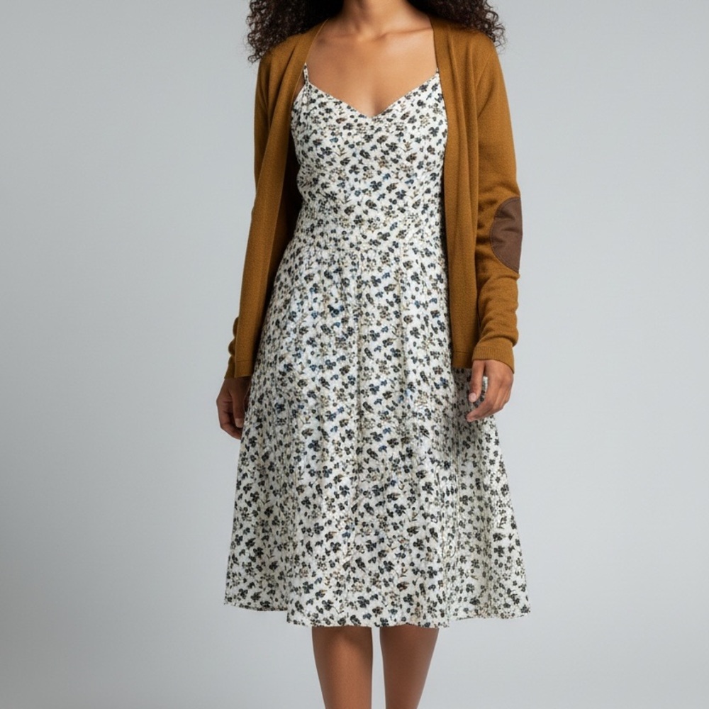 NEW• Floral V-Neck Spaghetti Strap Swing Dress in Ivory & Navy•XL